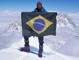 Primeiro brasileiro a subir o Everest cria reserva no Paraná e anuncia nova expedição