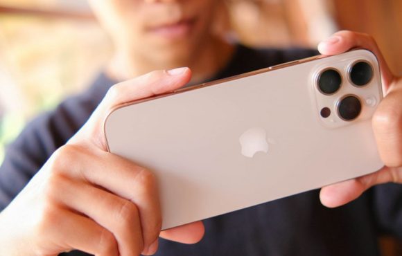 Desembargadores ganhariam um iPhone 16 Pro Max - mas a Justiça suspendeu o edital