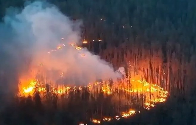 Ucrânia dispara 200 mísseis e drones contra Rússia